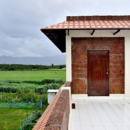 Apartamento Lakshmi Illam Near Isha Yoga Adiyogi Alāndurai Exterior foto